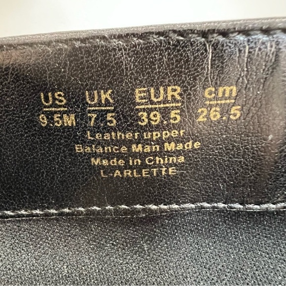 Franco Sarto Black Leather Heeled Knee High Boots Size 9.5M - Picture 16 of 16